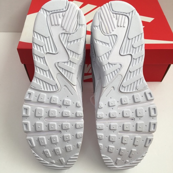 Nike Womens Air Max Excee Shoes Size 9 DJ6001-100 - Picture 4 of 8